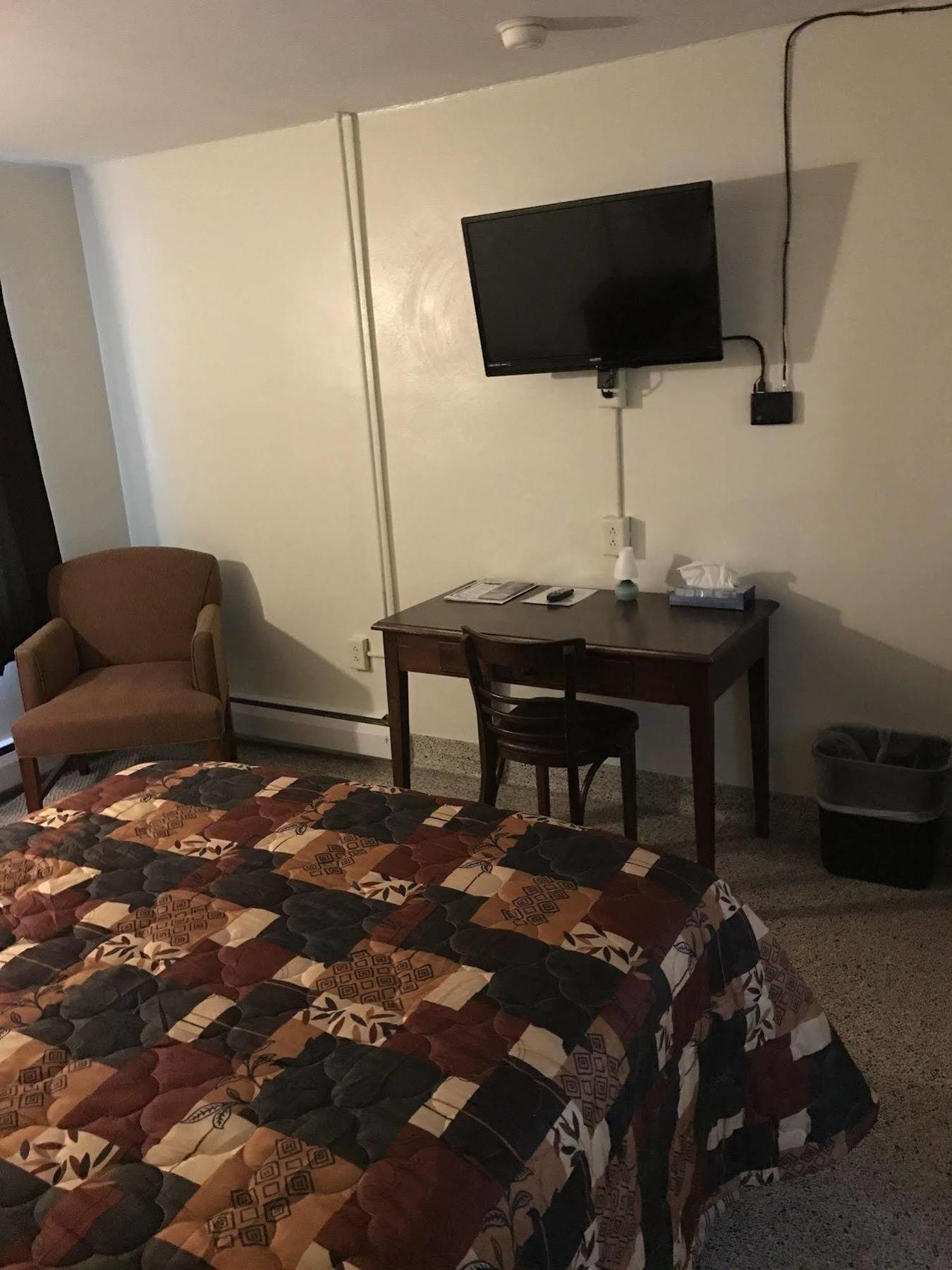 Evergreen Motel Осуего Екстериор снимка