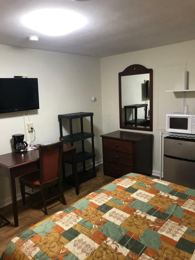 Evergreen Motel Осуего Екстериор снимка