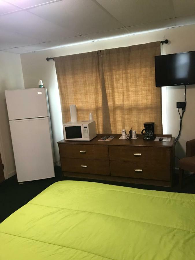 Evergreen Motel Осуего Екстериор снимка