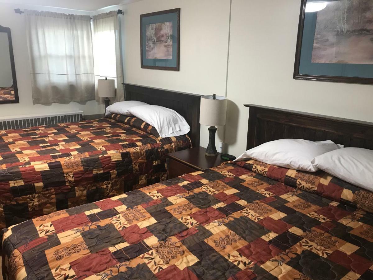 Evergreen Motel Осуего Екстериор снимка